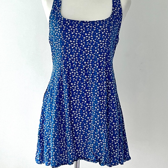 *RARE* UO Blue Floral Mini Dress Size S - Picture 2 of 3